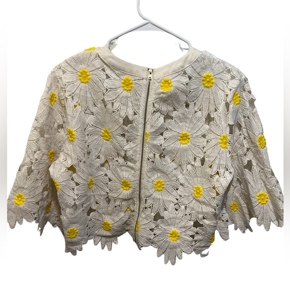 Ft Inc Big Flower Lace Top - Picture 6 of 9